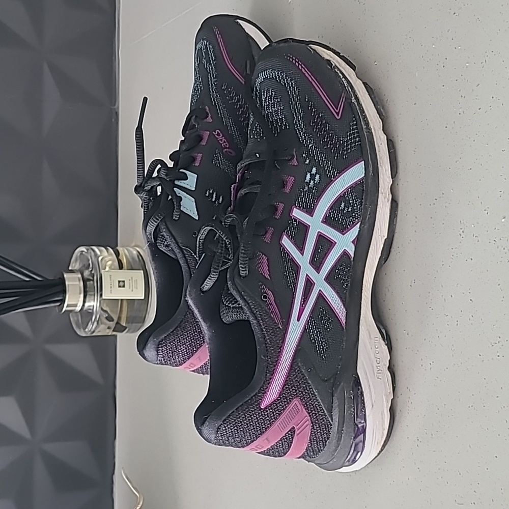 ASICS BT 2000s running shoes
